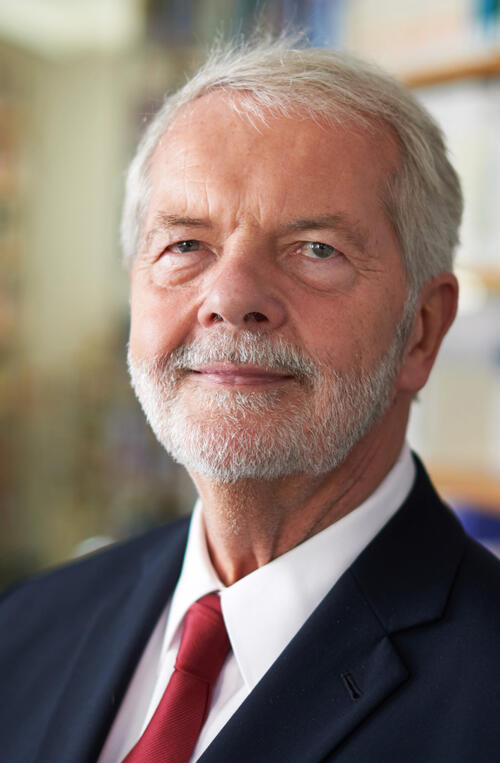 Hennicke Portrait &copy; Bernd Thissen/DBU