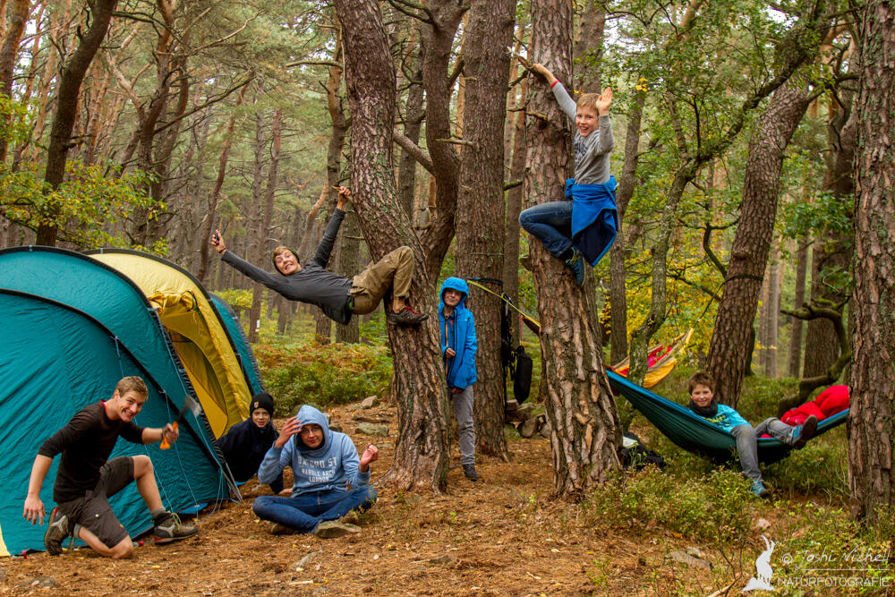die Schlafstätte der Schul-AG „FairRücktKREATIVnachHALTig“, Jugendkongress 2015 &copy; Joshua Nichell