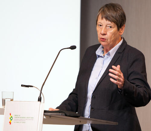 Umweltministerin Dr. Barbara Hendricks &copy; adelphi