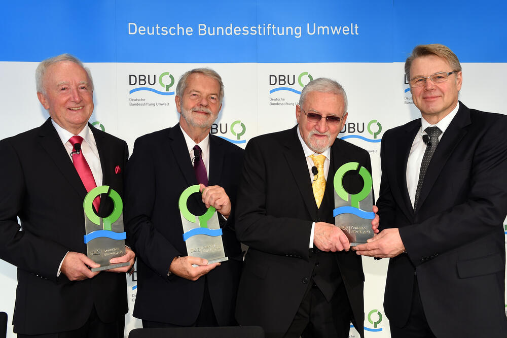 Gruppenfoto Umweltpreis 2014 