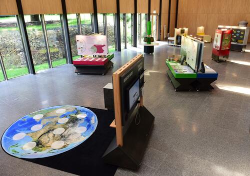 Ausstellung ÜberLebensmittel im DBU-Gebäude &copy; DBU/Pentermann