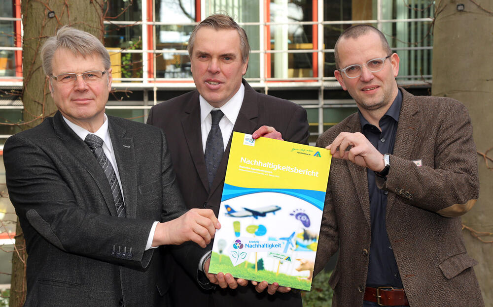 Bottermann, Dohn, Richter Übergabe Nachhaltigkeitsbericht &copy; Markus Hibbeler