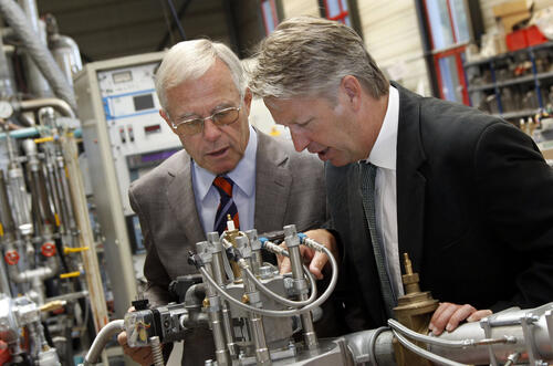 Wünning/Wünning in the company building © DBU/Karin Rebstock