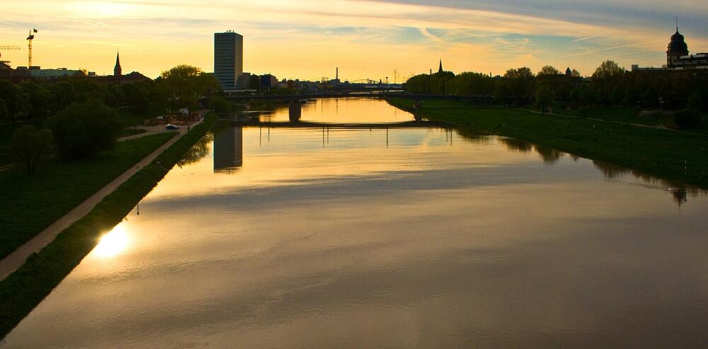 Mannheim: Sonnenuntergang am Neckar  © Pixabay