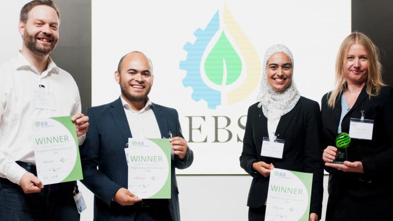 Mit Biotensiden gepunktet: Das siegreiche EBS-Team aus Stuttgart  © CLIB