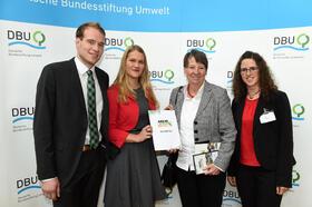 Deklarationsübergabe - JuZuVie © Peter Himsel