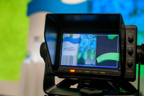 Alle Infos zum Deutschen Umweltpreis, Symbolbild, Kamera © Peter Himsel/ DBU