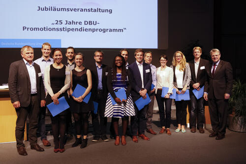 25 Jahre DBU-Promotionsstipendienprogramm: Urkundenverleihung an die Absolventinnen und Absolventen des Vorjahres 