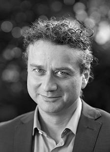 Prof. Dr. Fariborz Zelli 