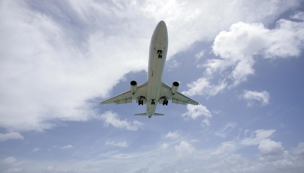 Flugzeuge haben große Auswirkungen auf die Umwelt © Wolfgang Wendefeuer/piclease