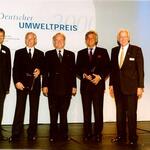 Gruppenbild nach der Preisverleihung 2000 