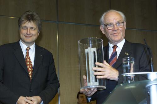 Verleihung des Peter-Parler-Preises an Fritz Brickwedde 