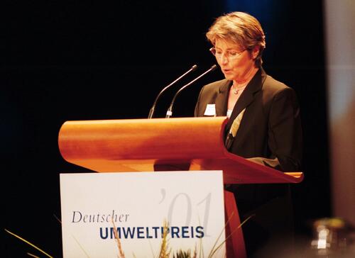 Henkel, Susanne, UP 01, Festakt 