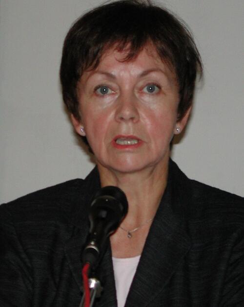 Gundelach, Dr. Herlind 