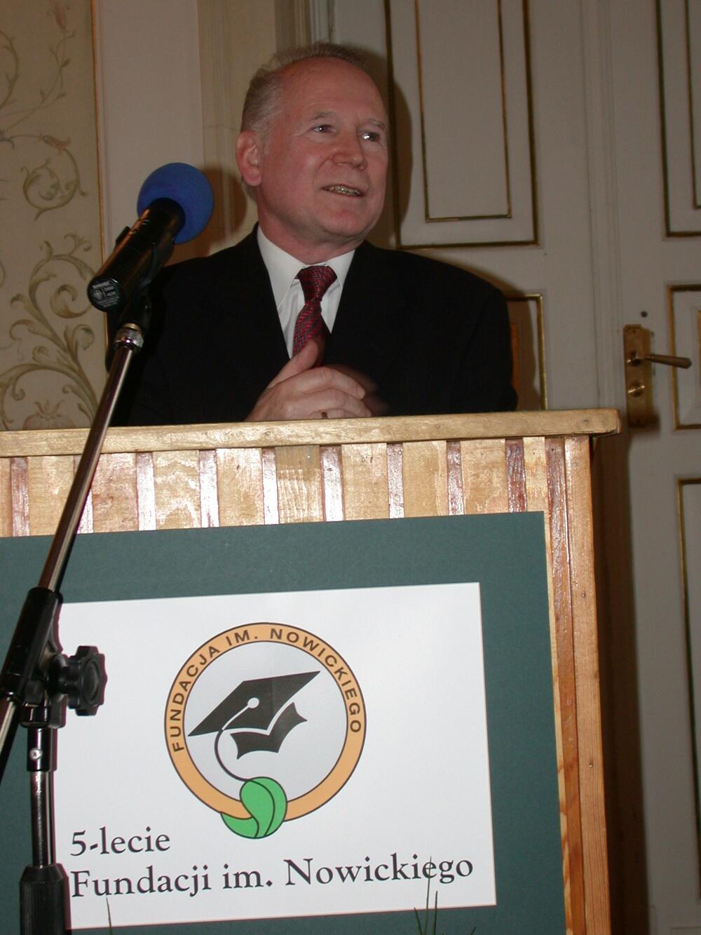 Nowicki, Prof. Dr. Maciej 