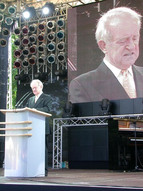 Woche der Umwelt, Eröffnung durch Rau 