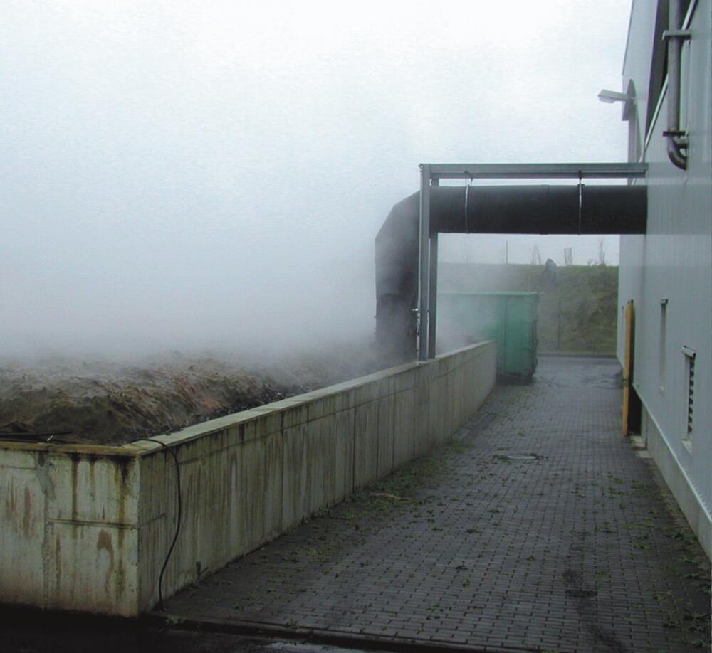 Mischnebel kann die Abgaskonzentration und Gerüche verringern. 