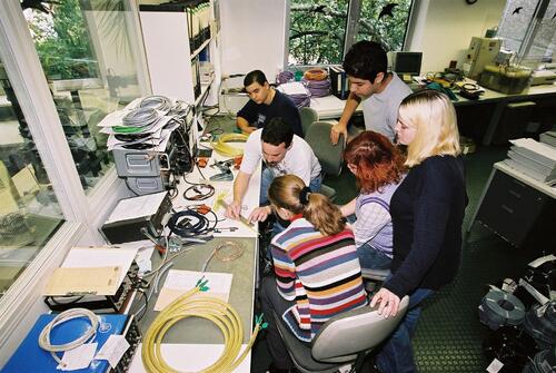 Kurs 21, Schüler in der Werkstatt 