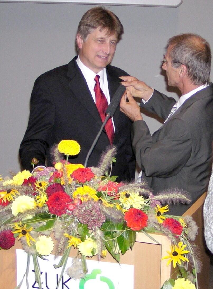 Lindenblatt Übergabe 