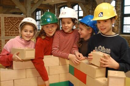 atlantis kinder mauern 