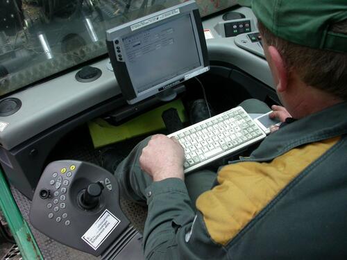 Schnippenburg Forstgerät, Innenansicht 