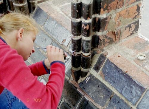 Lübecker Rathaus, erste Restaurierungstests 