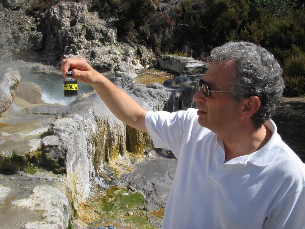 Garabed Antranikian Probeentnahme 