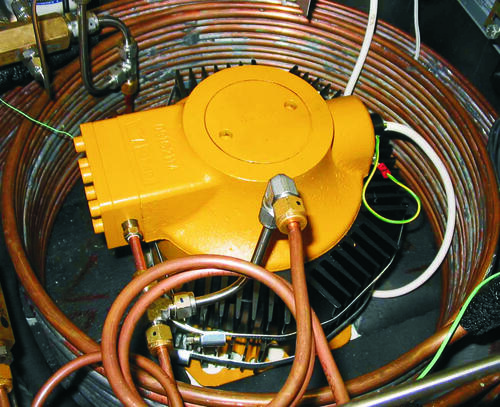 20866 Verdampfer und Verdichter mit Kühlrippen 