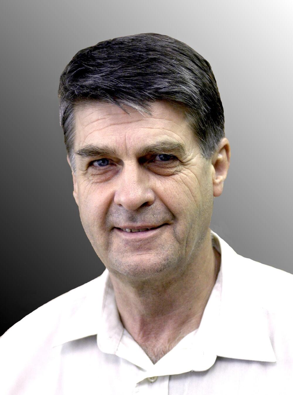 Schulze Portrait überarbeitet 