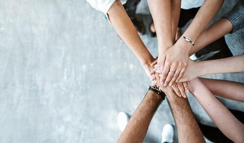 Die DBU stockt die MOE Fellowships mit 30 Stipendien für Akademikerinnen und Akademiker aus der Ukraine auf.  © Przemyslaw Koch/ Adobe Stock