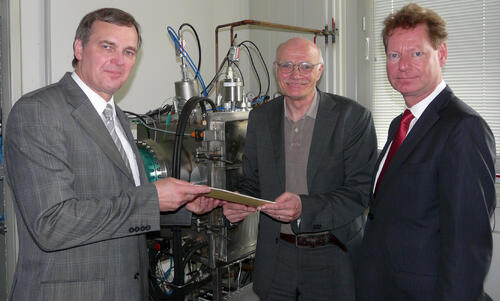 omt Akkus &copy; o.m.t.