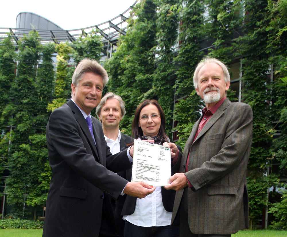 Übergabe Bewilligung 