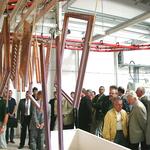 Flooding procedure reduces lacquer waste 