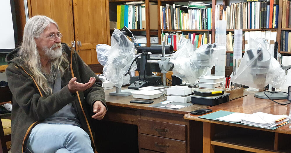 Sorg in einem Arbeitsraum der „Entomologischen Sammlungen“ in Krefeld © Ute Magiera/DBU