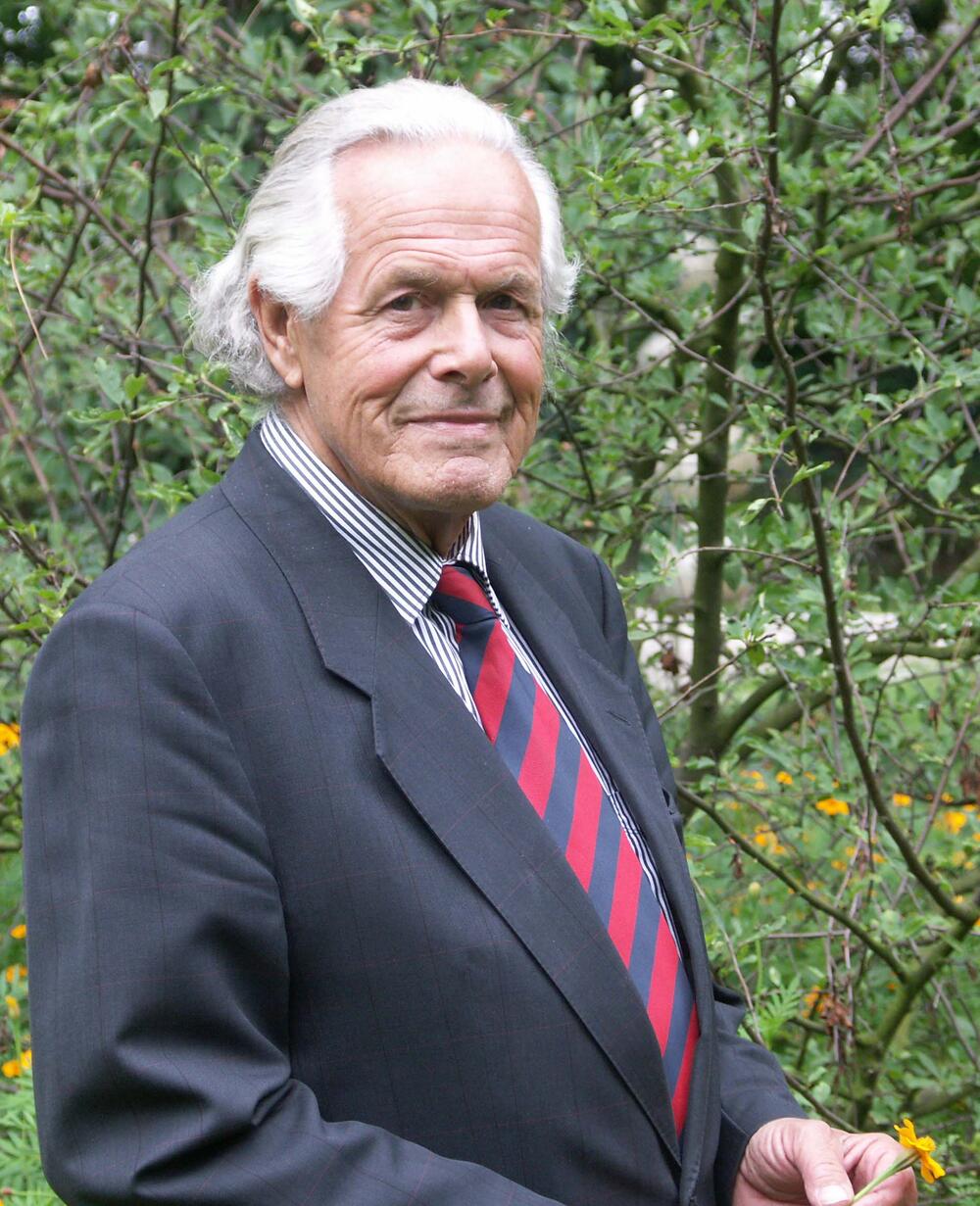 Prof. Dr. Berndt Heydemann. 