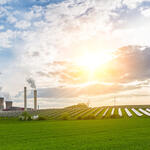 Energiewende - Fabrik, Solarmodule => NUR FÜR NEWSLETTER 01/2022 © rcfotostock - Fotolia.com
