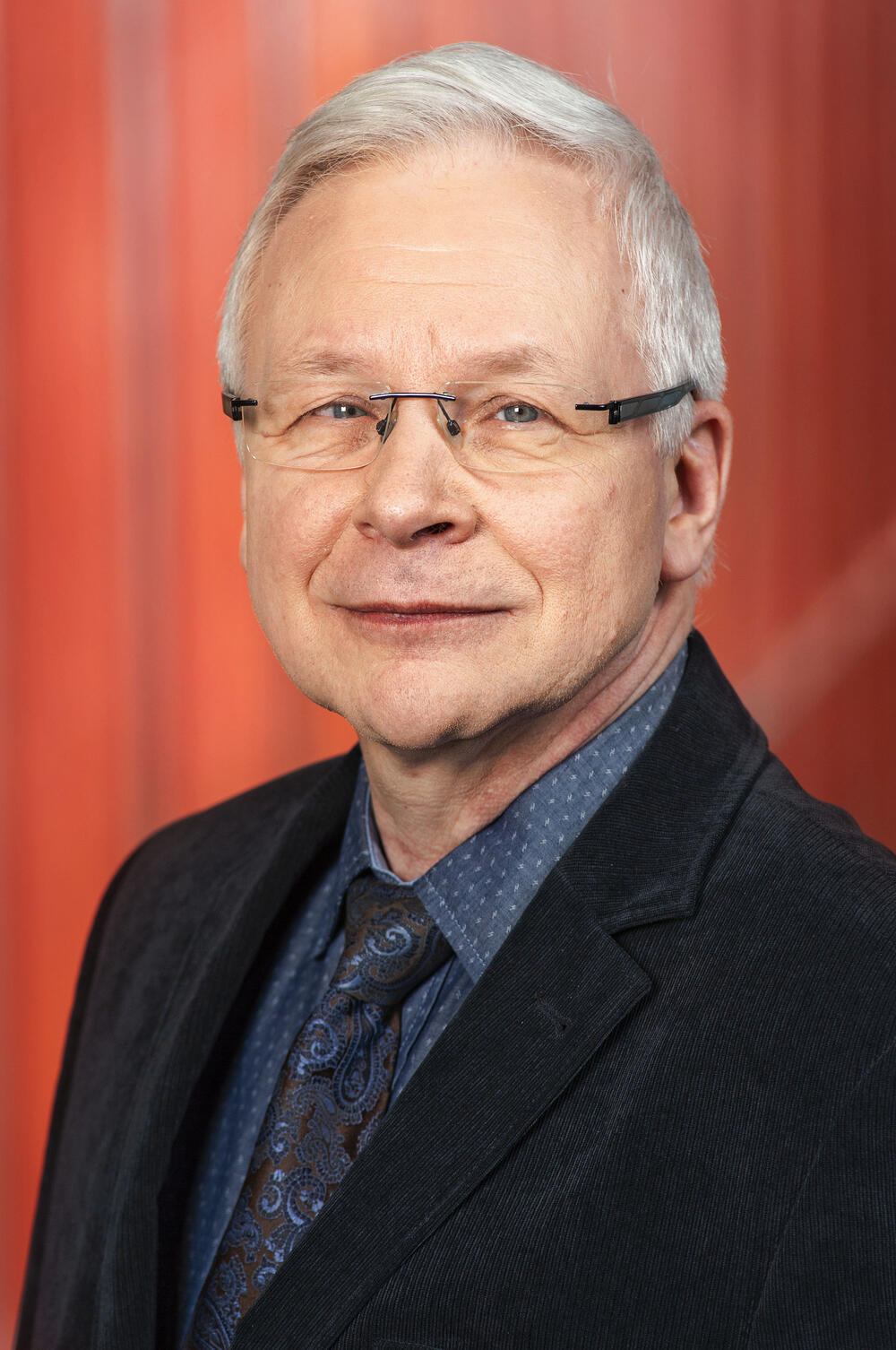 Dr. Roman Moyzes war Leiter des Referats Informationstechnologie (IT). © DBU